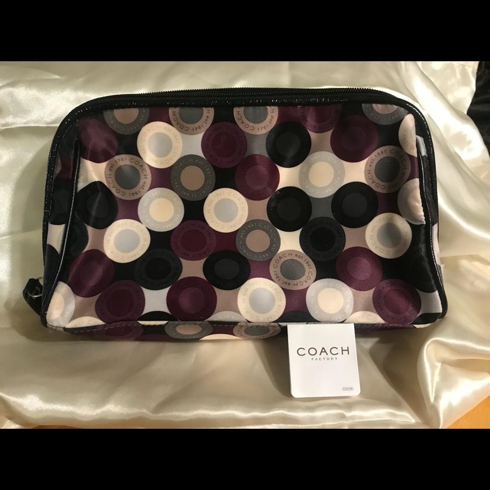COACH Make Up Case